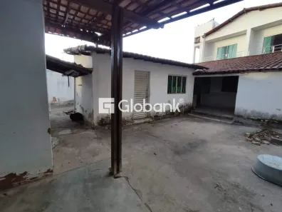 Lote/Terreno à venda, 360m² no Vila Brasília, Montes Claros