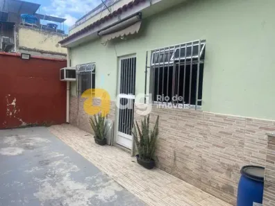 Casa com 1 Quarto à venda, 50m² no Marechal Hermes, Rio de Janeiro