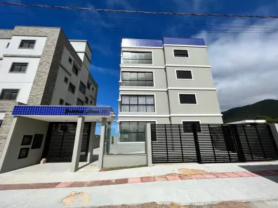 Apartamento com 2 Quartos à venda, 64m² no Village, Imbituba