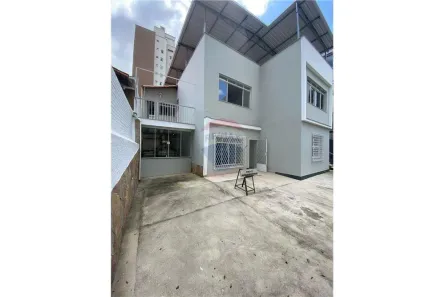 Ponto Comercial para alugar, 500m² no Bom Pastor, Juiz de Fora