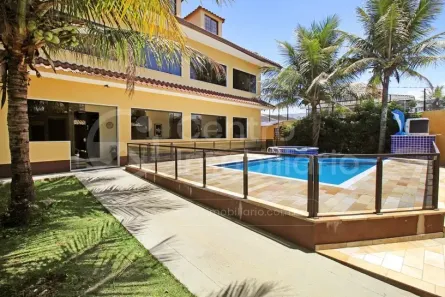 Casa com 6 Quartos à venda, 530m² no Balneario Arpoador, Peruíbe