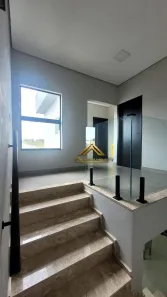Sobrado com 2 Quartos à venda, 240m² no Loteamento Villa Branca, Jacareí