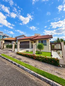 Casa com 3 Quartos à venda, 360m² no Pedra Branca, Palhoça