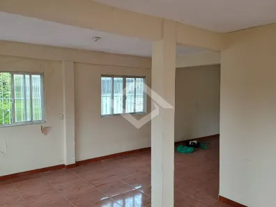 Casa com 5 Quartos à venda, 250m² no Vilar dos Teles, São João de Meriti