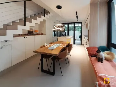 Casa com 3 Quartos à venda, 123m² no Campeche, Florianópolis
