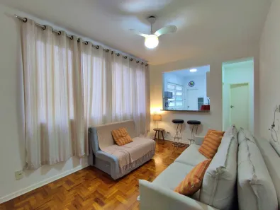 Kitnet com 1 Quarto à venda, 38m² no Pitangueiras, Guarujá