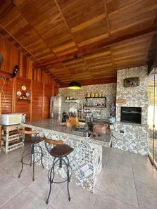 Fazenda/Sítio com 4 Quartos à venda, 195m² no , Mendonça