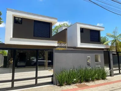 Casa com 4 Quartos à venda, 218m² no Saguaçu, Joinville