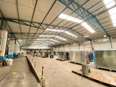 Galpão/Depósito/Armazém à venda, 5500m² no Centro, Mogi das Cruzes