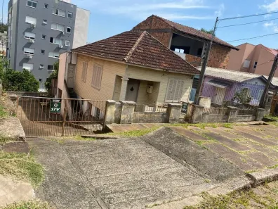 Lote/Terreno à venda, 484m² no Santo Antônio, Porto Alegre