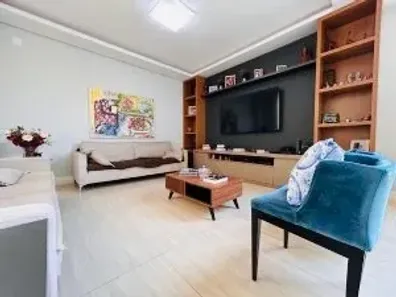 Casa com 4 Quartos à venda, 285m² no Vivendas do Arvoredo, Londrina