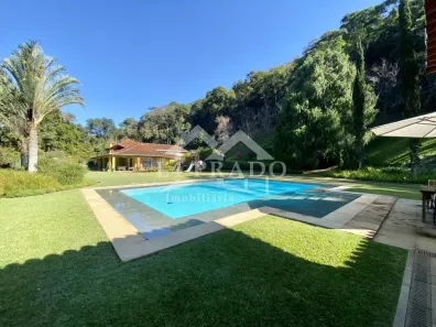 Casa com 7 Quartos à venda, 500m² no Corrêas, Petrópolis