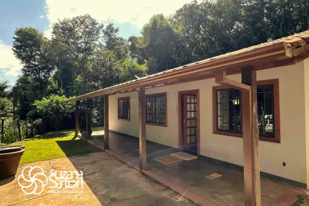 Casa de Condomínio com 3 Quartos à venda, 1000m² no , Brumadinho
