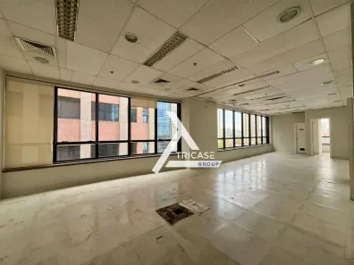 Sala Comercial para alugar, 300m² no Vila Olímpia, São Paulo
