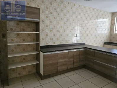 Sobrado com 3 Quartos para venda ou aluguel, 230m² no Jardim da Fonte, Jundiaí