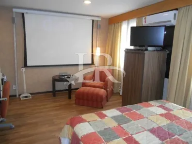 Flat com 1 Quarto para alugar, 30m² no Vila Olímpia, São Paulo