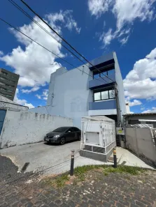 Prédio Comercial para alugar, 488m² no Nossa Senhora Aparecida, Uberlândia