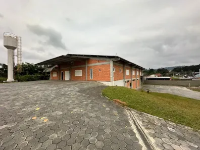 Galpão/Depósito/Armazém com 2 Quartos para venda ou aluguel, 1400m² no Araponguinhas, Timbó