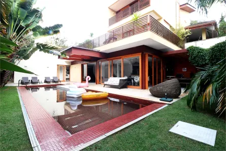 Casa com 4 Quartos à venda, 631m² no Vila Sônia, São Paulo