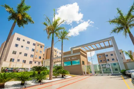 Apartamento com 2 Quartos para alugar, 44m² no Colinas, Londrina