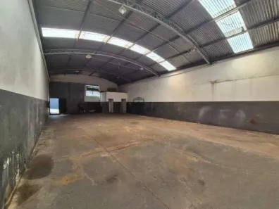 Galpão/Depósito/Armazém para alugar, 200m² no Jardim Caxambu, Piracicaba