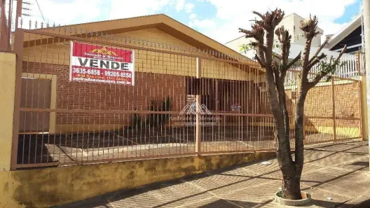 Casa com 3 Quartos à venda, 231m² no Jardim Macedo, Ribeirão Preto