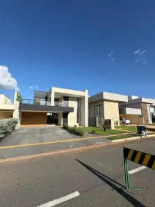 Casa de Condomínio com 3 Quartos à venda, 320m² no Fazenda Vau das Pombas, Goiânia