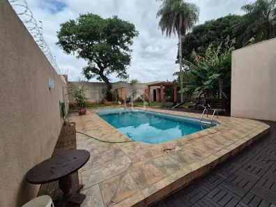 Casa com 3 Quartos à venda, 205m² no Vila Santa Luzia, Campo Grande