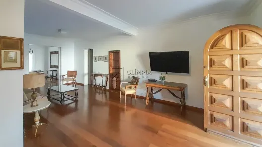 Casa com 3 Quartos à venda, 300m² no Jardim Europa, São Paulo