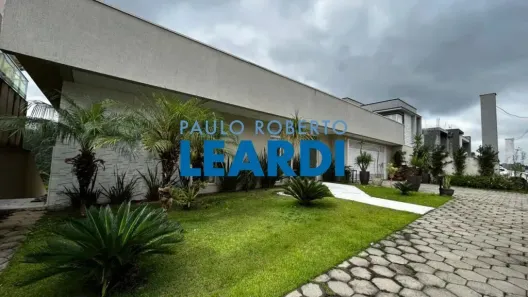 Casa de Condomínio com 2 Quartos para alugar, 533m² no Residencial Real Park, Arujá