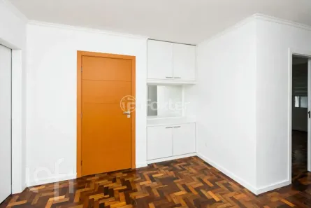 Apartamento com 2 Quartos à venda, 56m² no Passo da Areia, Porto Alegre
