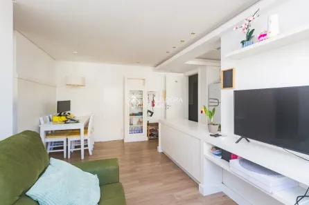 Apartamento com 2 Quartos para alugar, 55m² no Passo da Areia, Porto Alegre