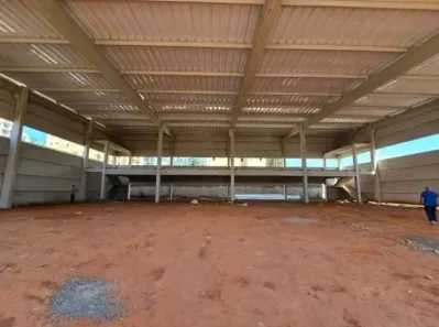 Galpão/Depósito/Armazém para alugar, 300m² no Jardim Bertanha, Sorocaba