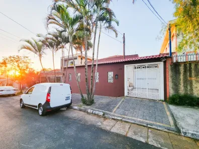 Casa com 5 Quartos à venda, 300m² no Vila Moinho Velho, São Paulo