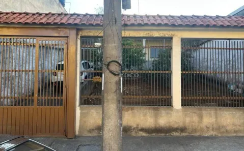 Casa com 3 Quartos para venda ou aluguel, 200m² no Parque Piratininga, Itaquaquecetuba