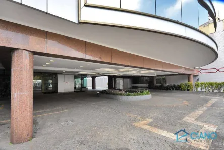 Prédio Comercial para alugar, 4504m² no Luz, São Paulo