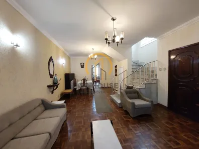 Casa com 3 Quartos à venda, 255m² no Jabaquara, São Paulo