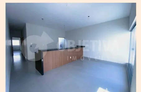 Casa com 2 Quartos à venda, 66m² no Jardim Brasília, Uberlândia