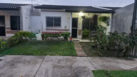 Casa de Condomínio com 2 Quartos à venda, 110m² no Cidade Universitária, Maceió
