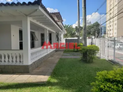 Prédio Comercial com 4 Quartos à venda, 400m² no Jardim Apolo I, São José dos Campos