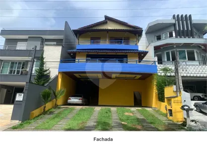 Casa de Condomínio com 4 Quartos à venda, 420m² no Centro, Mogi das Cruzes