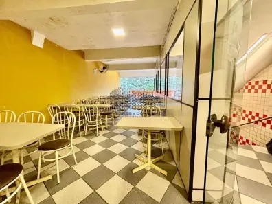 Ponto Comercial para venda ou aluguel, 270m² no Centro, Curitiba