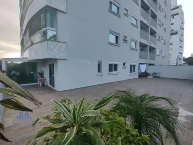 Apartamento com 3 Quartos à venda, 210m² no Agronômica, Florianópolis
