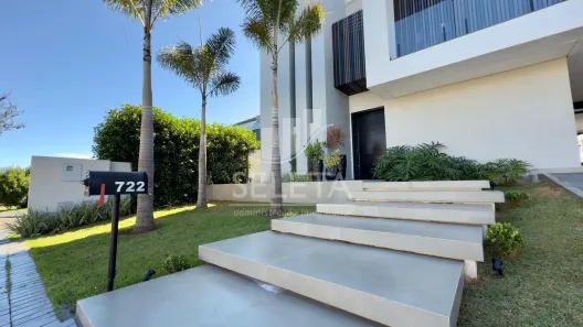 Casa de Condomínio com 4 Quartos à venda, 640m² no FAG, Cascavel