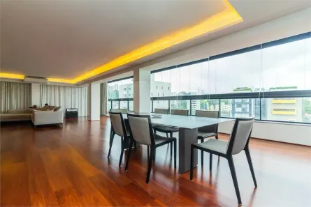 Apartamento com 3 Quartos para alugar, 265m² no Vila Madalena, São Paulo