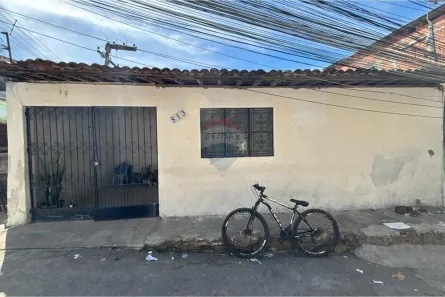 Casa com 2 Quartos à venda, 51m² no Feitosa, Maceió