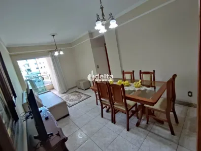 Apartamento com 2 Quartos para alugar, 70m² no Saraiva, Uberlândia