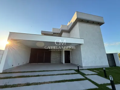Casa com 4 Quartos à venda, 233m² no Parque Ipiranga, Resende