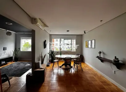 Apartamento com 2 Quartos à venda, 107m² no Três Figueiras, Porto Alegre
