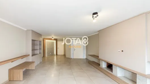 Apartamento com 3 Quartos para alugar, 132m² no Bigorrilho, Curitiba